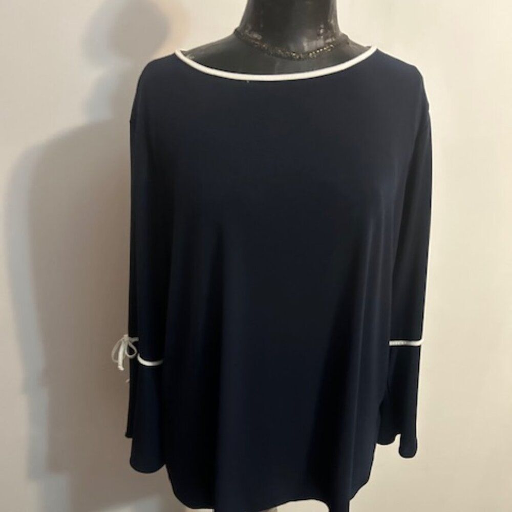 The Limited Navy Blue/White trim bell sleeves top, size 1X